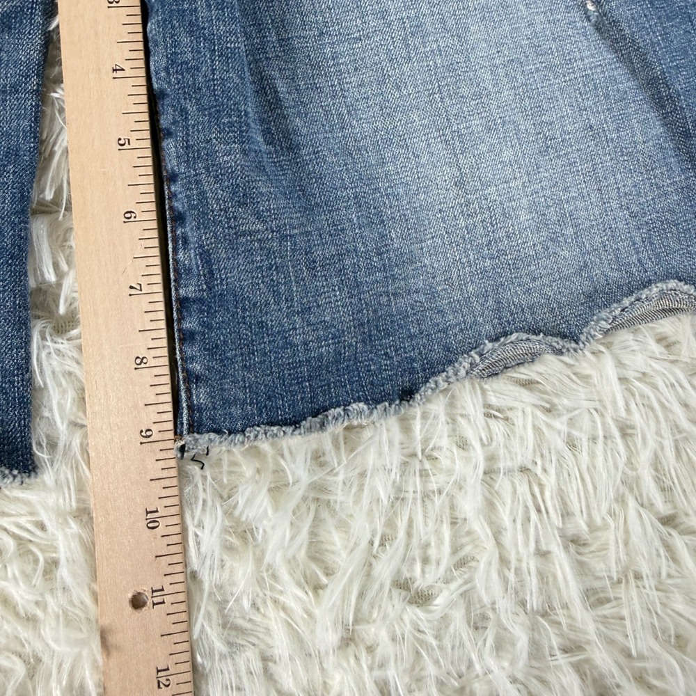 KUT From The Kloth Sophie Bermuda Distressed Denim Shorts Women's Size 16 Jorts - Picture 7 of 12